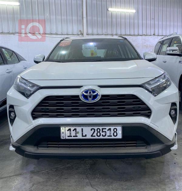 Toyota for sale in Iraq